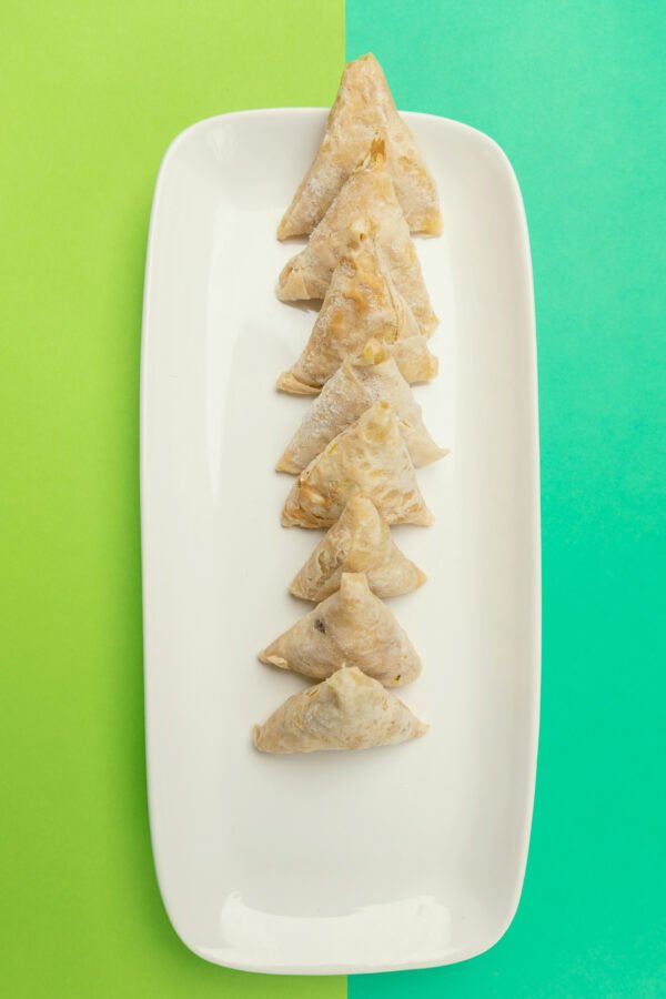 Ready to fry beef samosa.